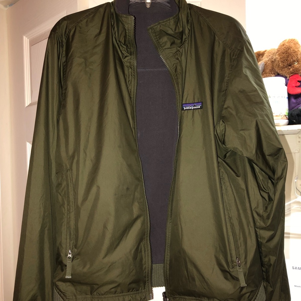 Unisex Patagonia fleece jacket